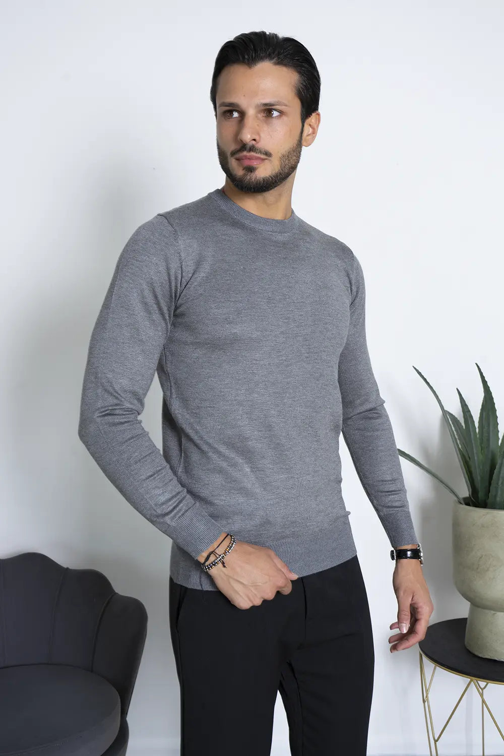 Maglioncino Girocollo In Filo Rasato Slim Fit Art. Mg147