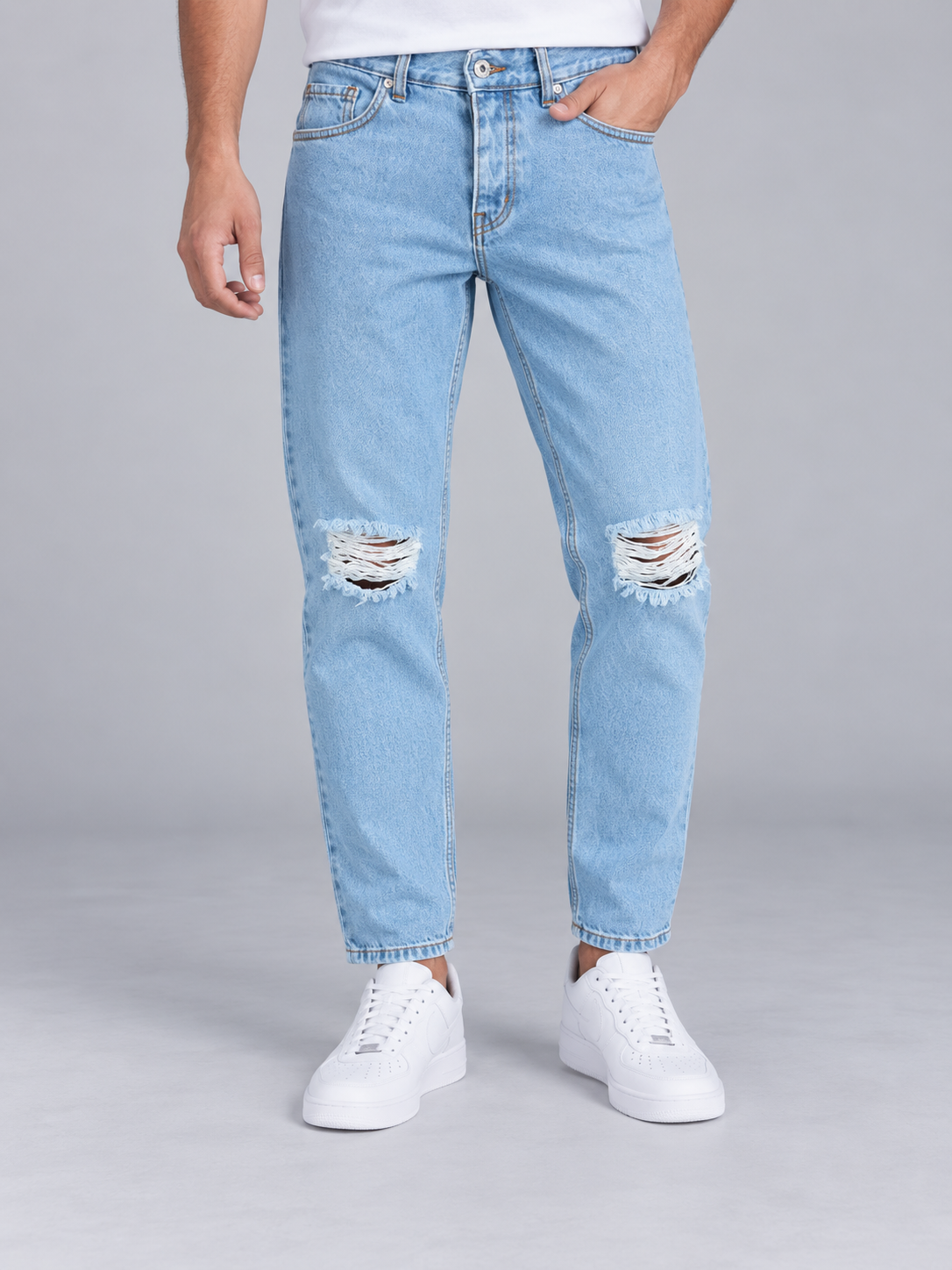 Jeans Uomo Tapered Fit Con Strappi Art. JS336