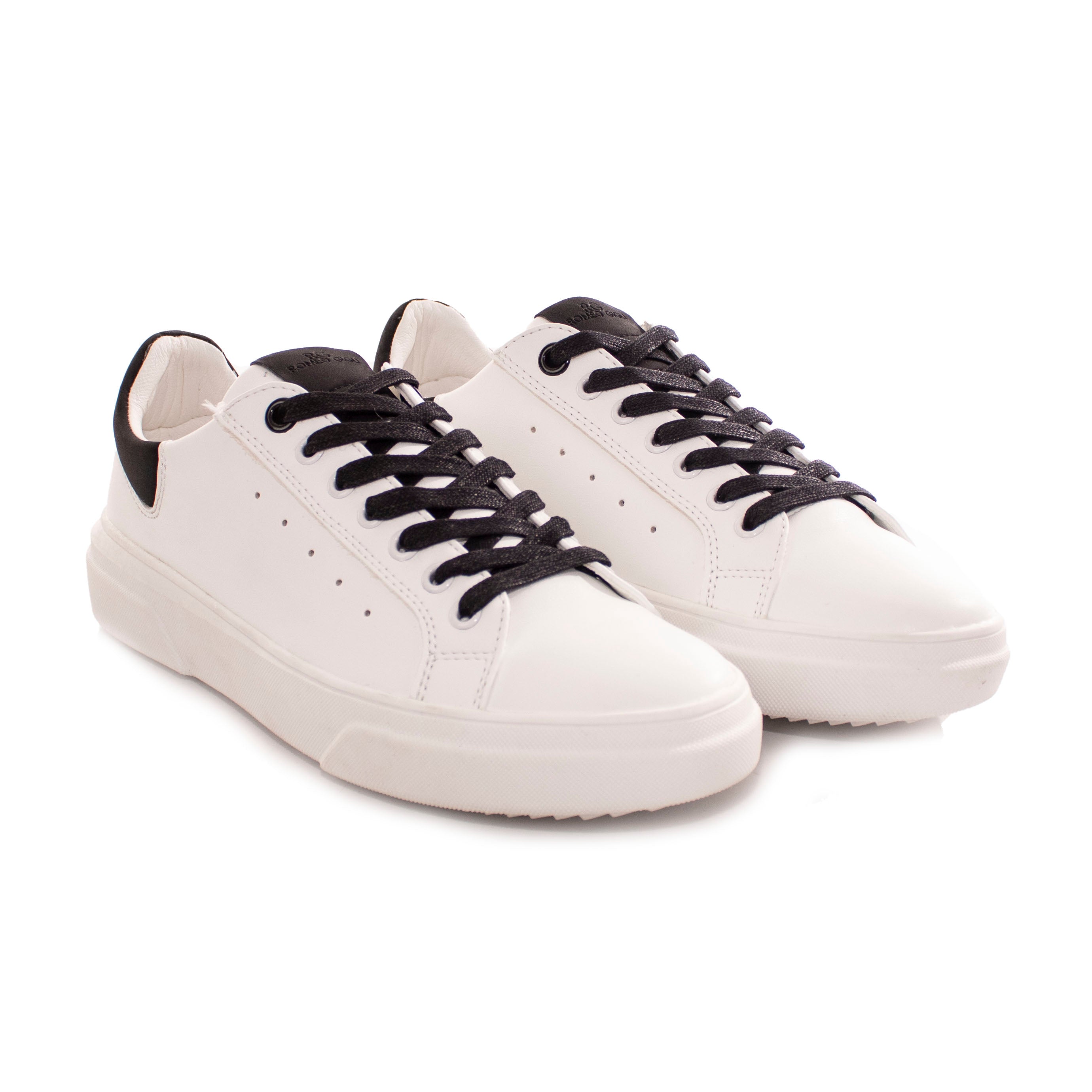 Sneakers bassa tinta unita con retro nero e lacci ricambiabili art. sc40