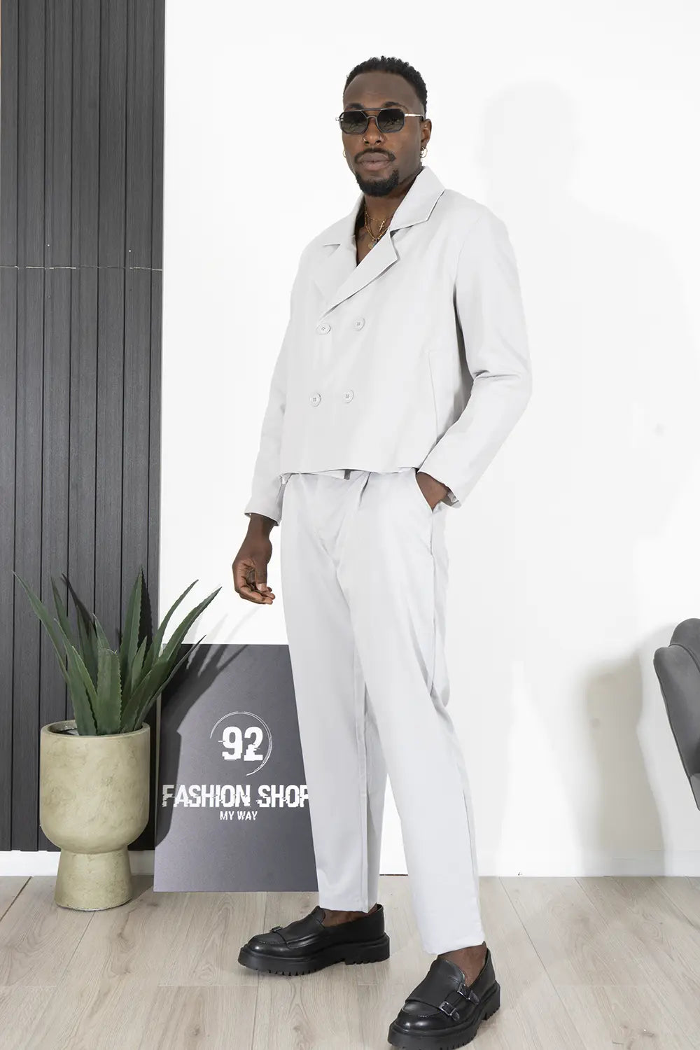 Abito Coordinato Giacca Crop Doppiopetto e Pantaloni Loose Art. Ab16