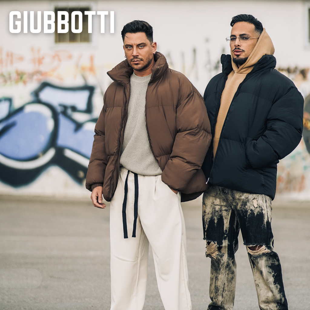 Siti abbigliamento uomo hot sale pagamento alla consegna