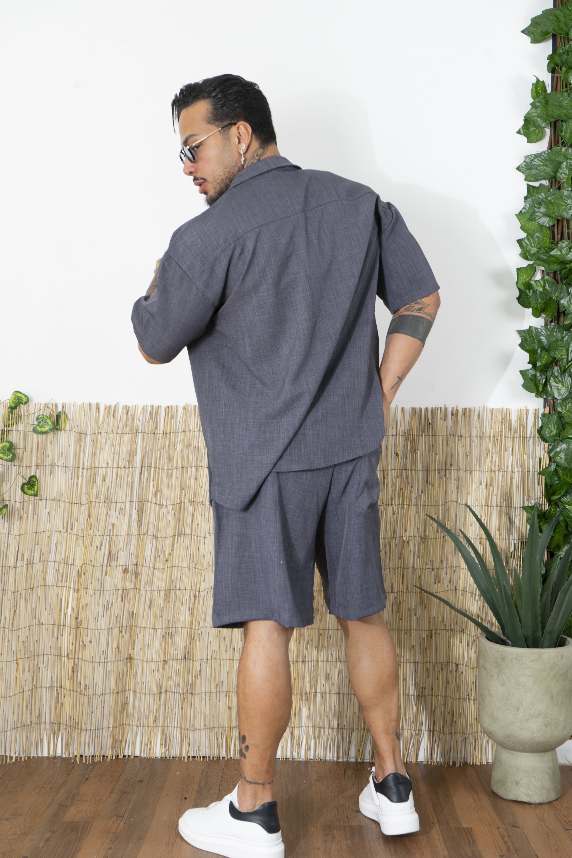 Completo Uomo Camicia e Shorts in Tessuto Fresco Art. Cd105