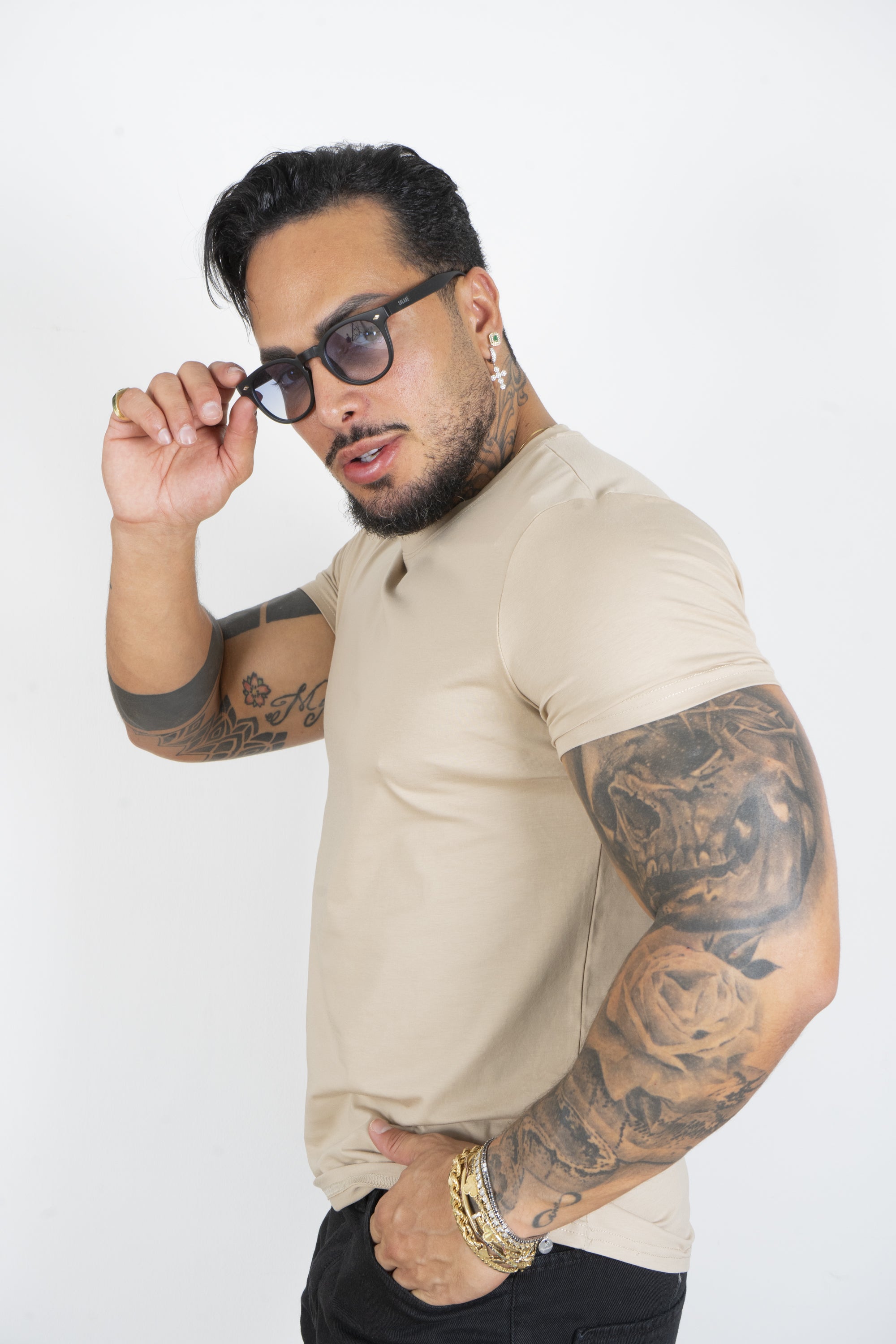 Slim Fit Basic Men's T-Shirt Solid Color Art. Ts163