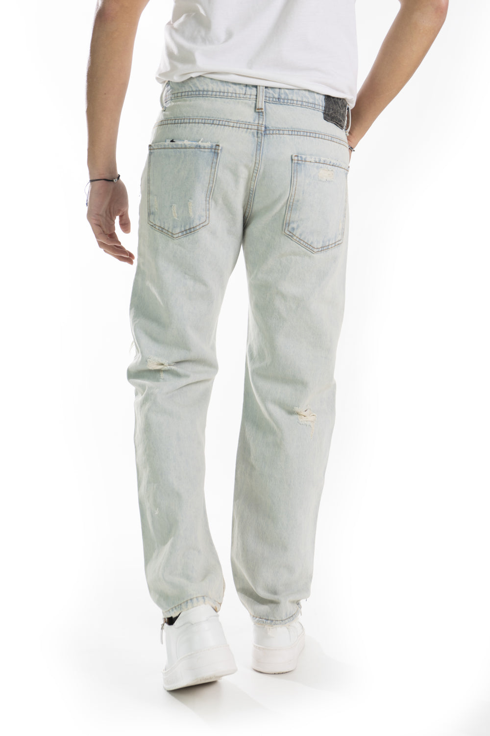 Jeans Uomo Sabbiato baggy Con Abrasioni e strappi Art. Js438