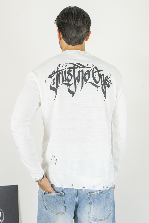 Maglione con stampa rilievo retro '' Trust no One'' Art. Mg174