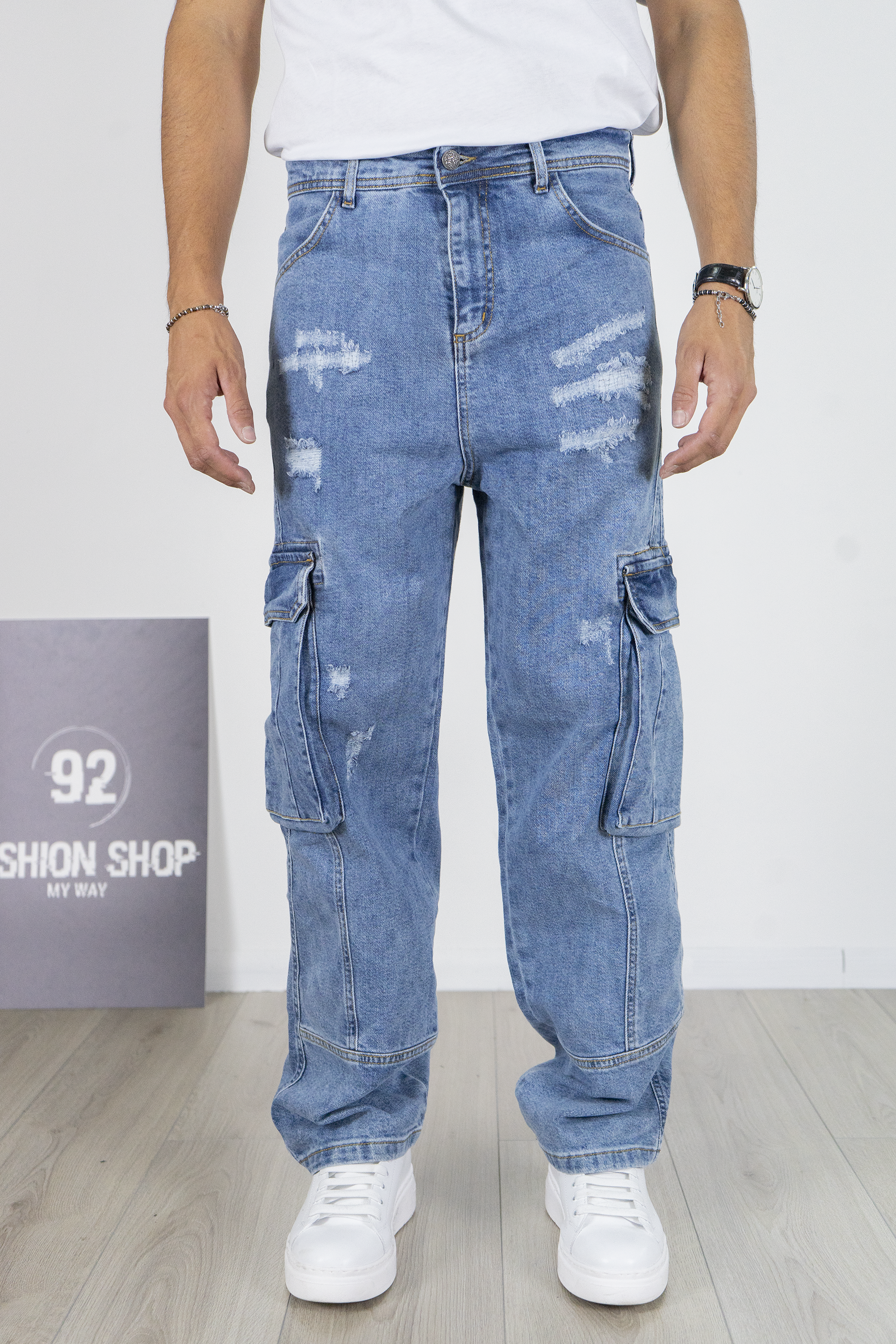Jeans Cargo Con Strappi Art. Js539