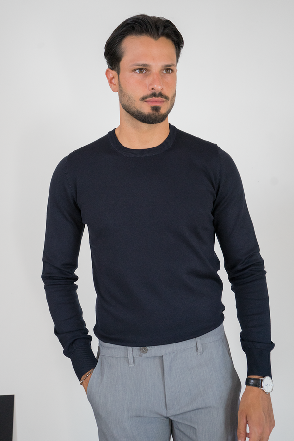 Maglioncino Girocollo In Filo Rasato Slim Fit Art. Mg147