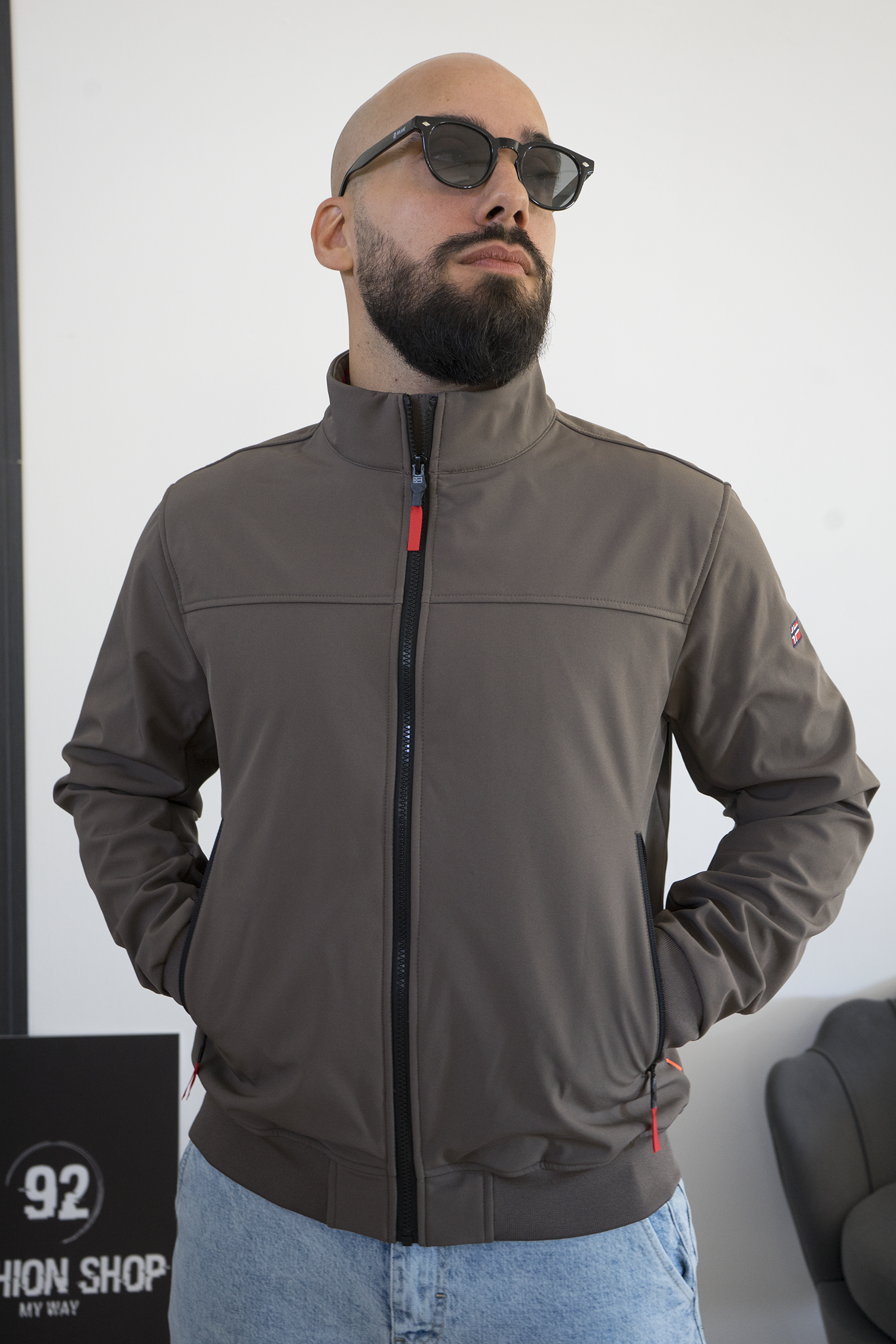 Giubbino Uomo Impermeabile Anti Pioggia con Cerniera Termosaldata Art. Gb197