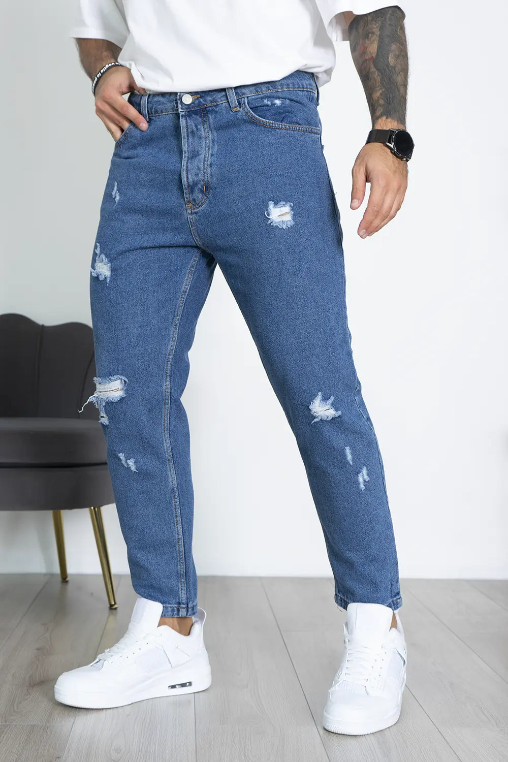 Jeans Con Abrasioni Art. JS486