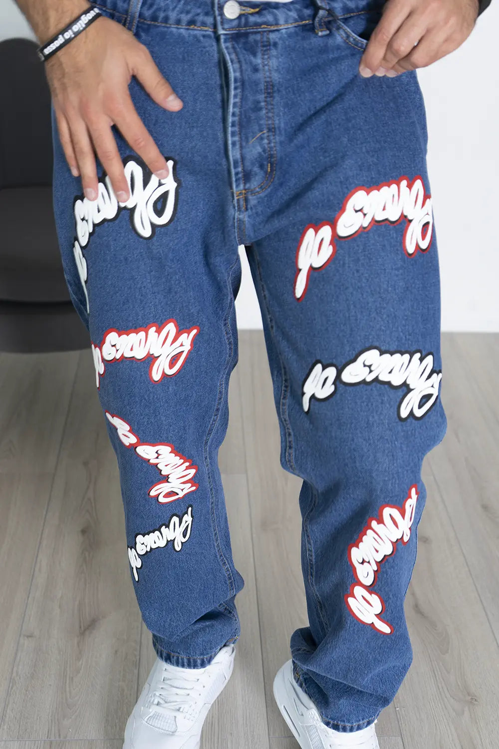 Jeans Baggy Con Stampa Gommata 3D Art. JS488