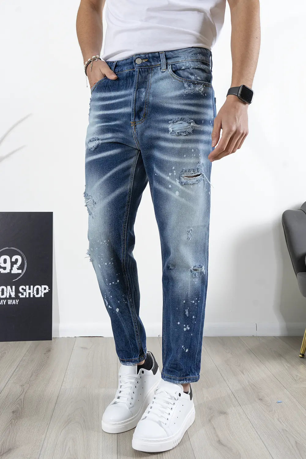 Jeans Carrot Con Sfumature e Pittura Art. JS508