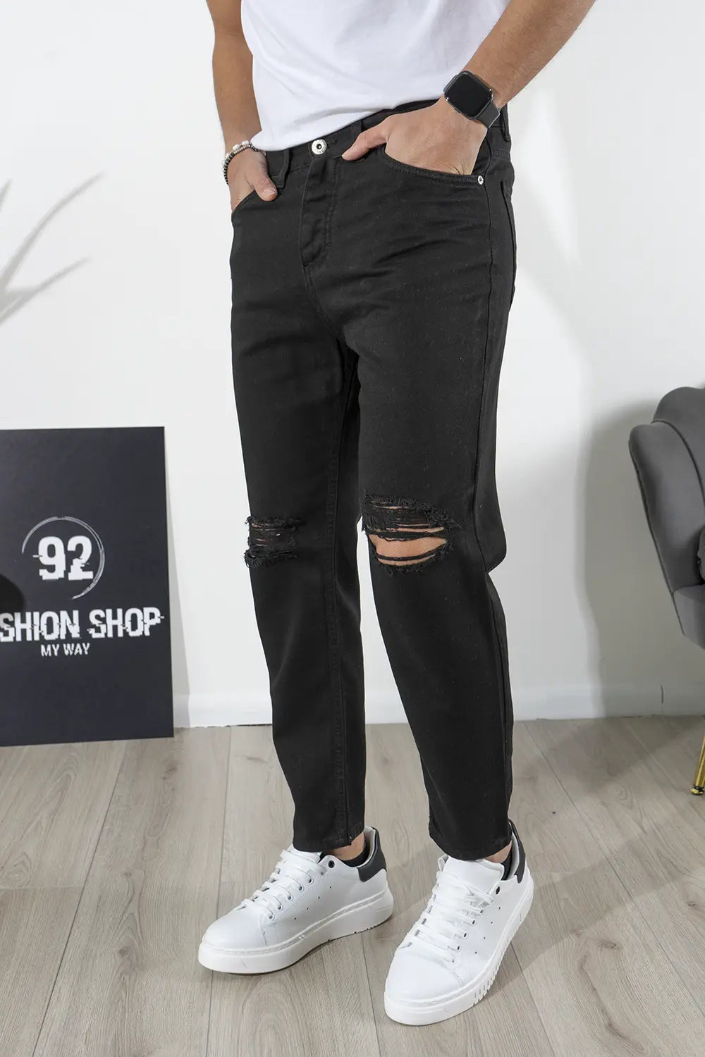 Jeans Uomo Strappi Ginocchia Tinta Unita By 92 Fashion Shop Art. Js273