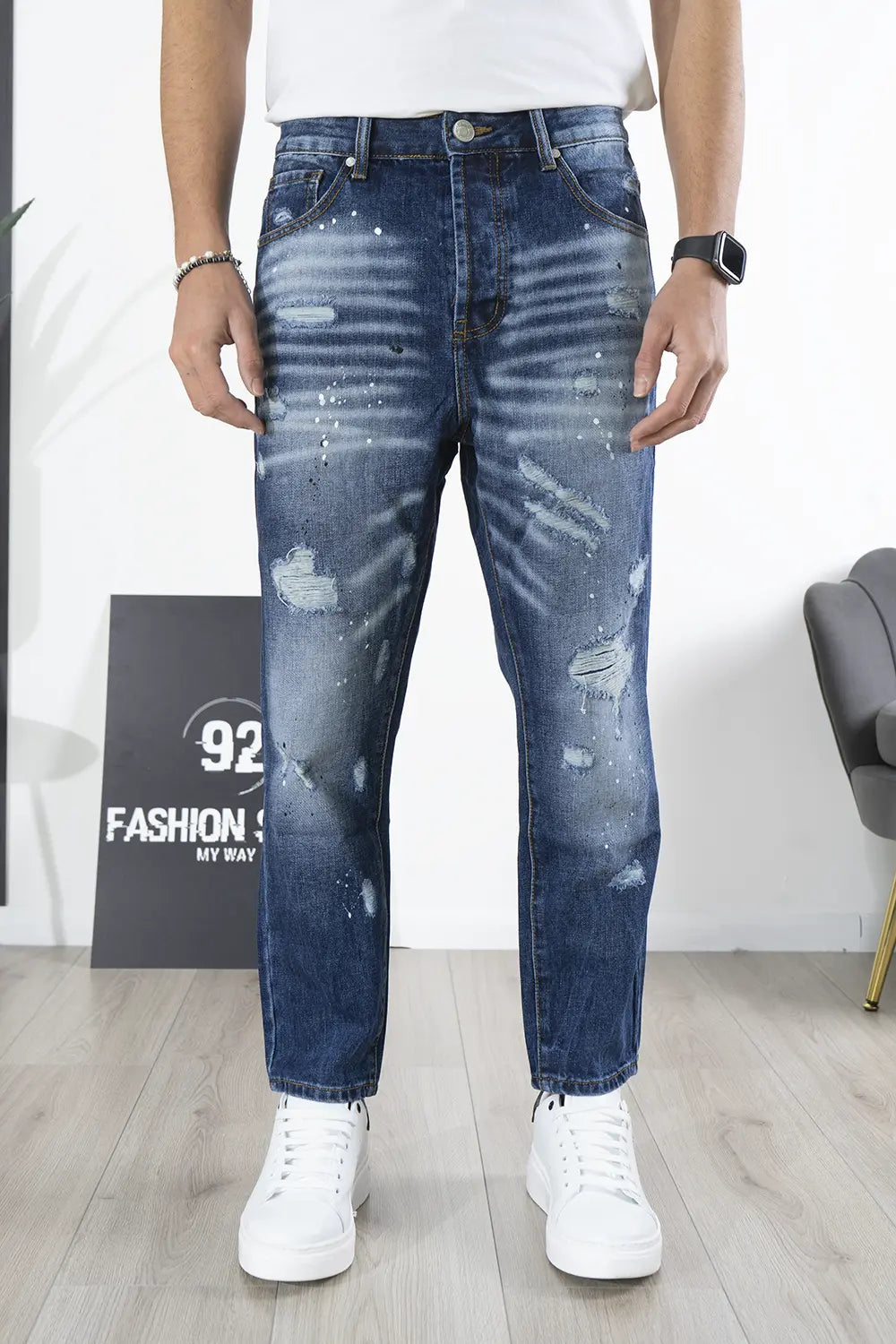 Jeans Uomo Con Sfumature e Abrasioni Art. Js510