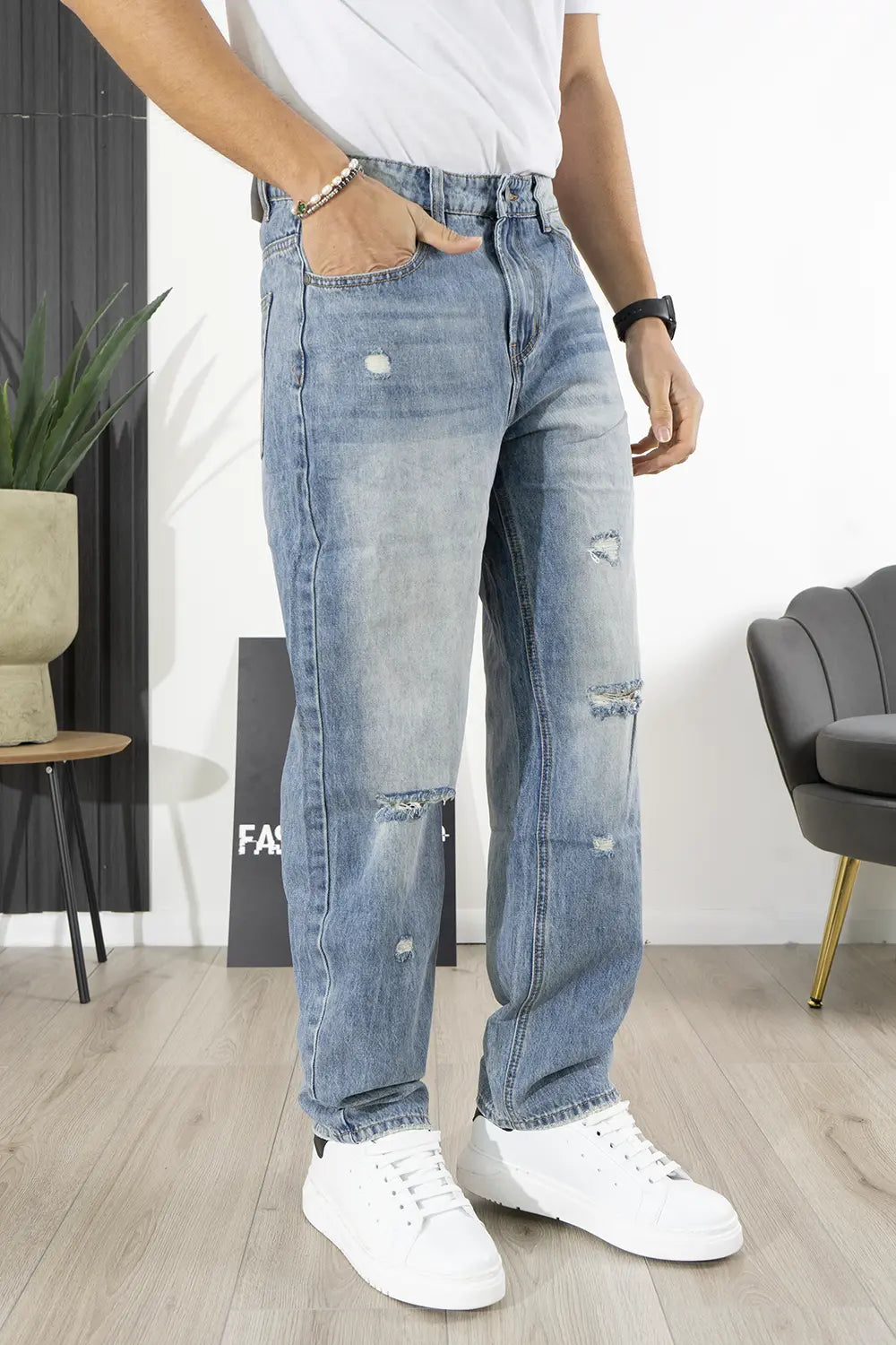 Jeans Baggy Sabbiato Con strappi Art. JS514