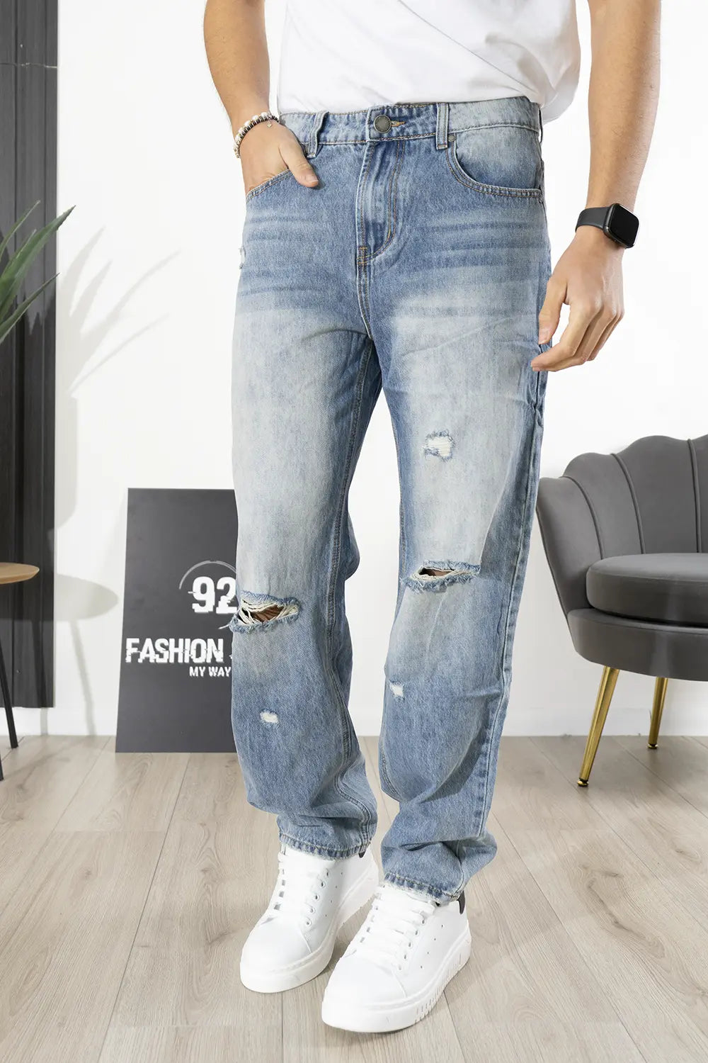 Jeans Baggy Sabbiato Con strappi Art. JS514