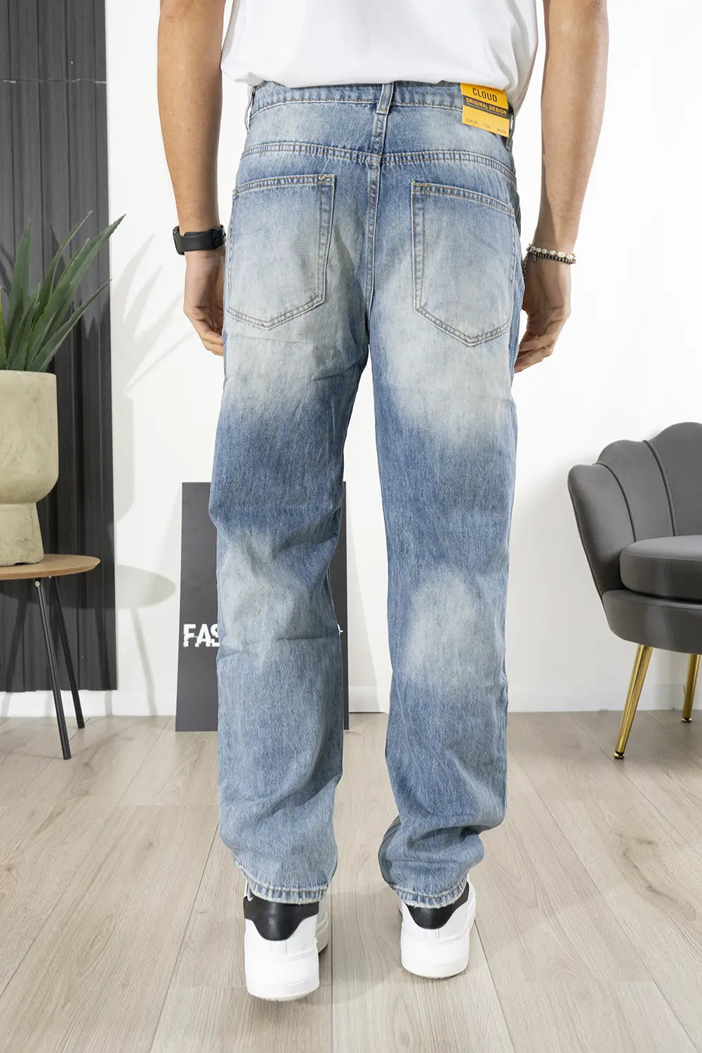 Jeans Baggy Sabbiato Con strappi Art. JS514