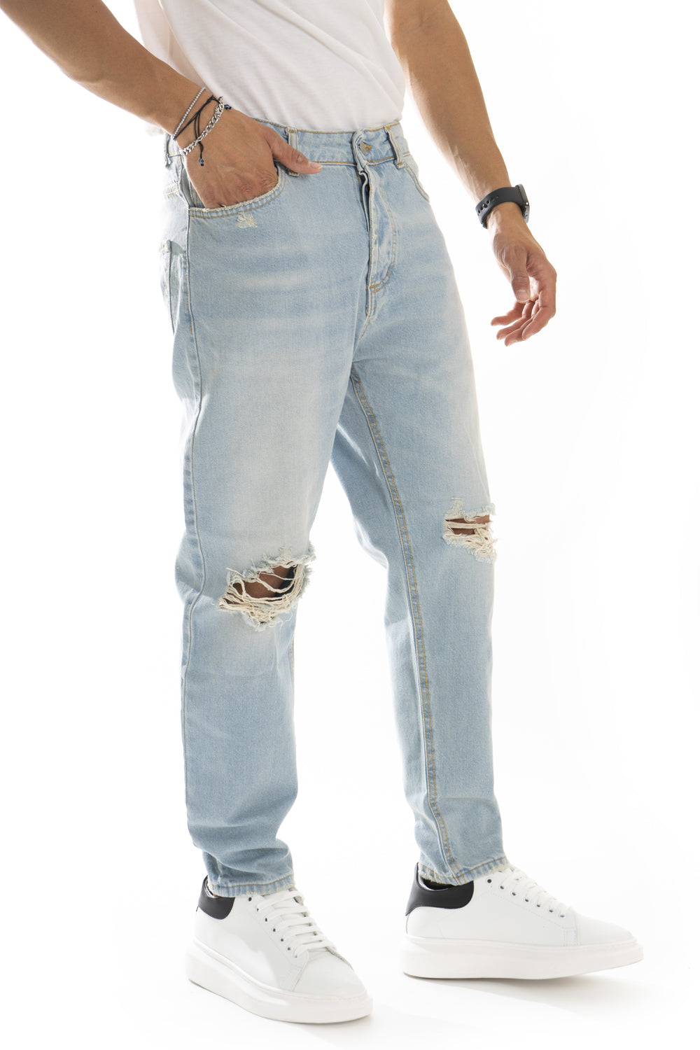 Jeans Uomo Sabbiato con strappi alle ginocchia Art. JS464