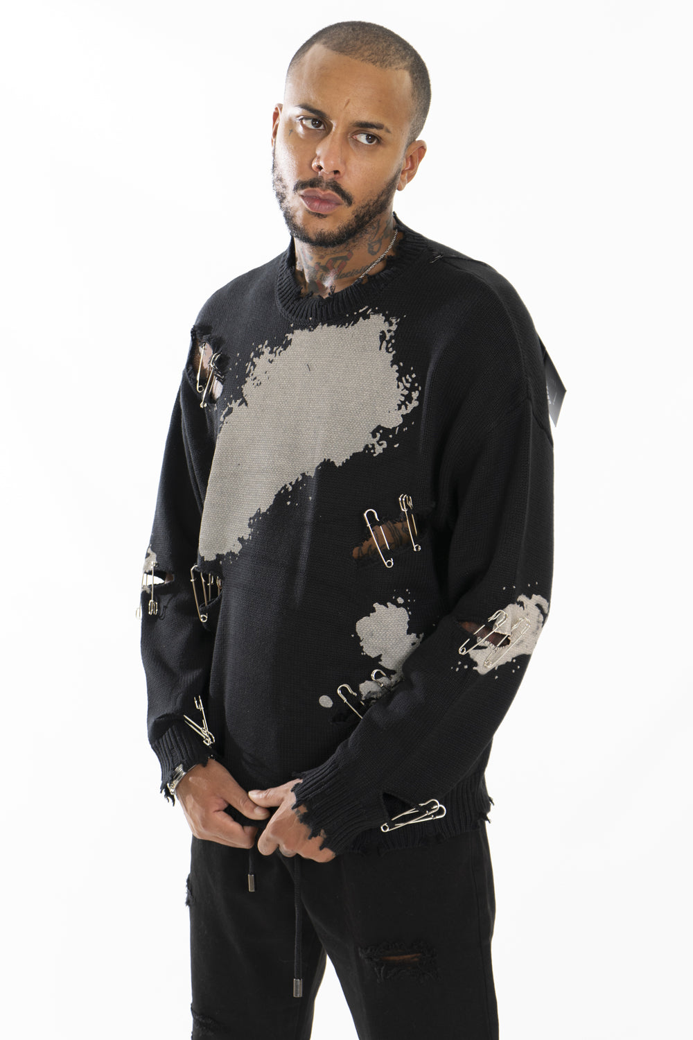 Maglione Uomo Con Spille e Rotture Art. Mg113