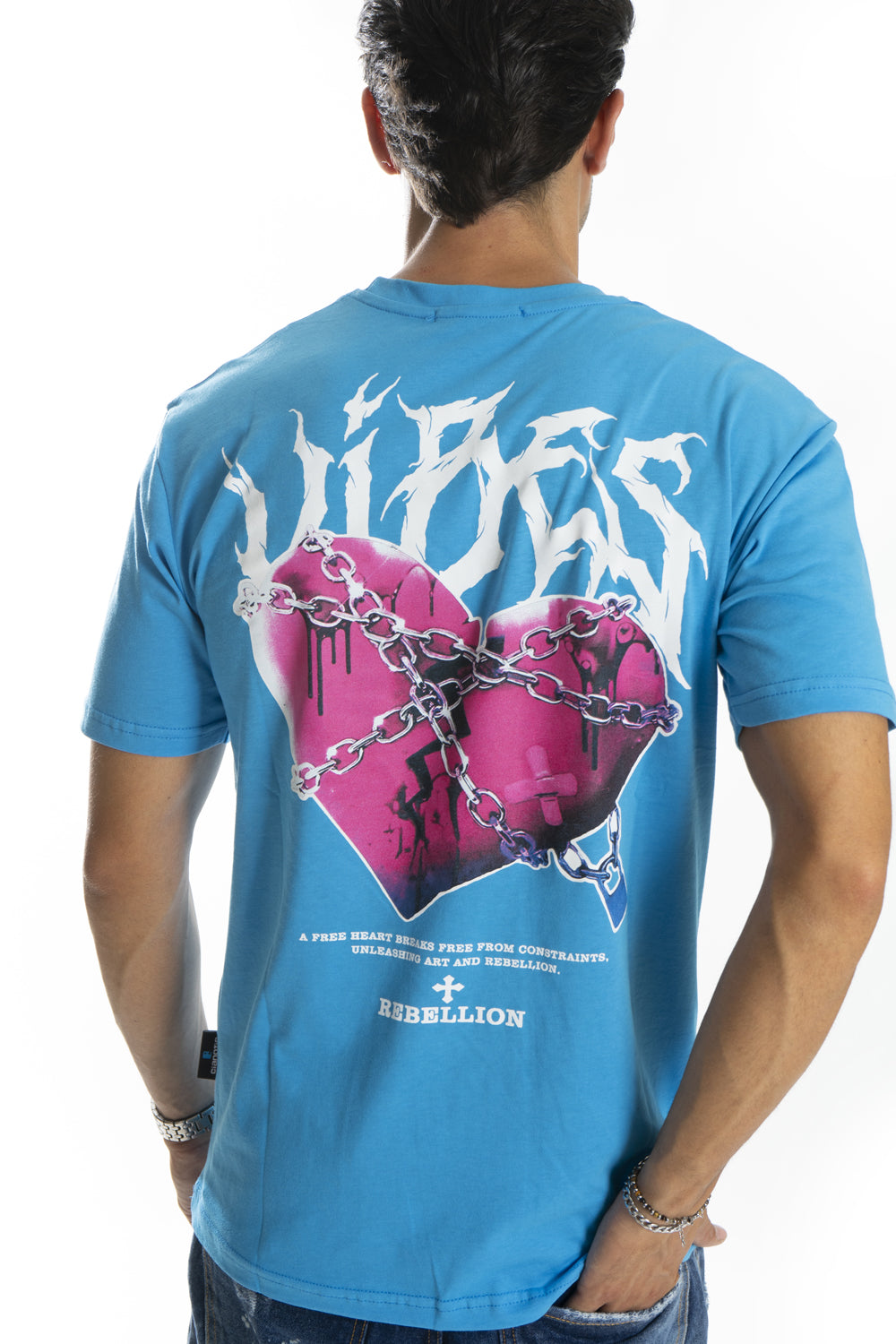 T-Shirt Uomo Girocollo con stampa '' Heart '' Art. Ts240