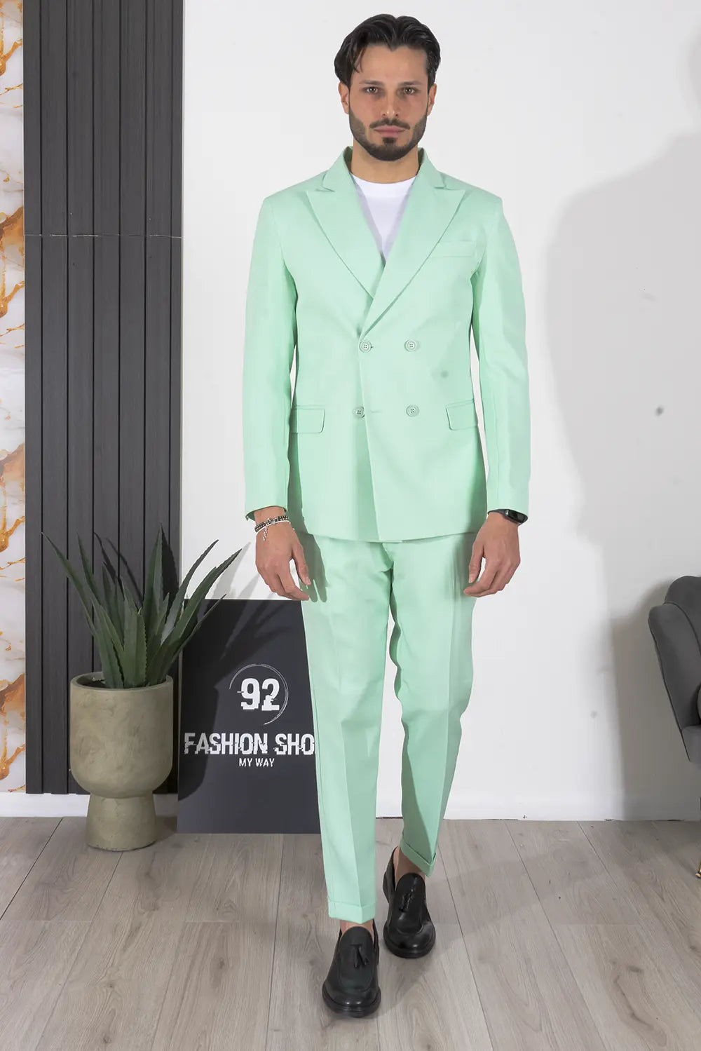 Abito Uomo Completo Doppio Petto 4 bottoni Art. AB07