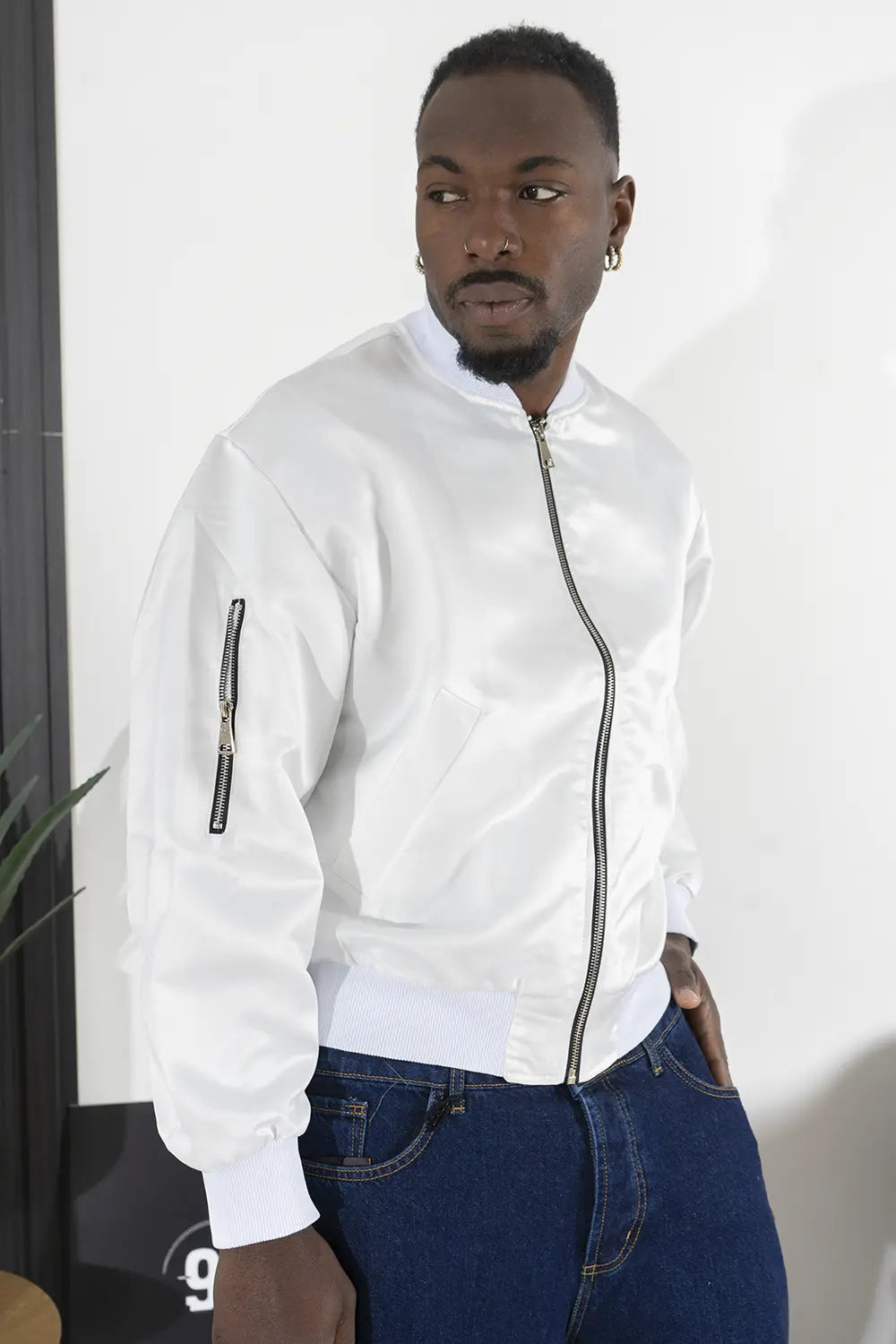 Giubbotto Uomo Bomber Effetto Raso Collo Coreano Art. Gb94