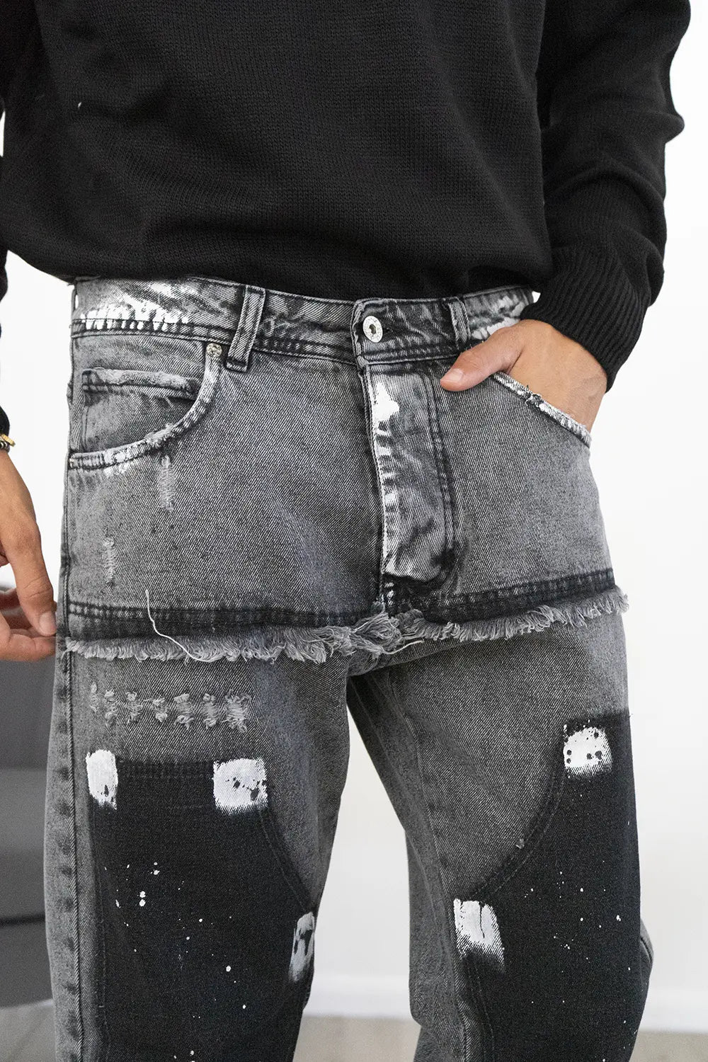 Jeans Con Sfumature e Tasche alle caviglie Art. Js484