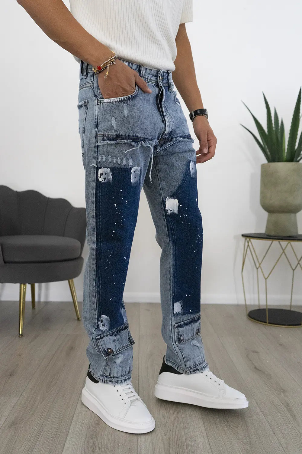 Jeans Con Sfumature e Tasche alle caviglie Art. Js484