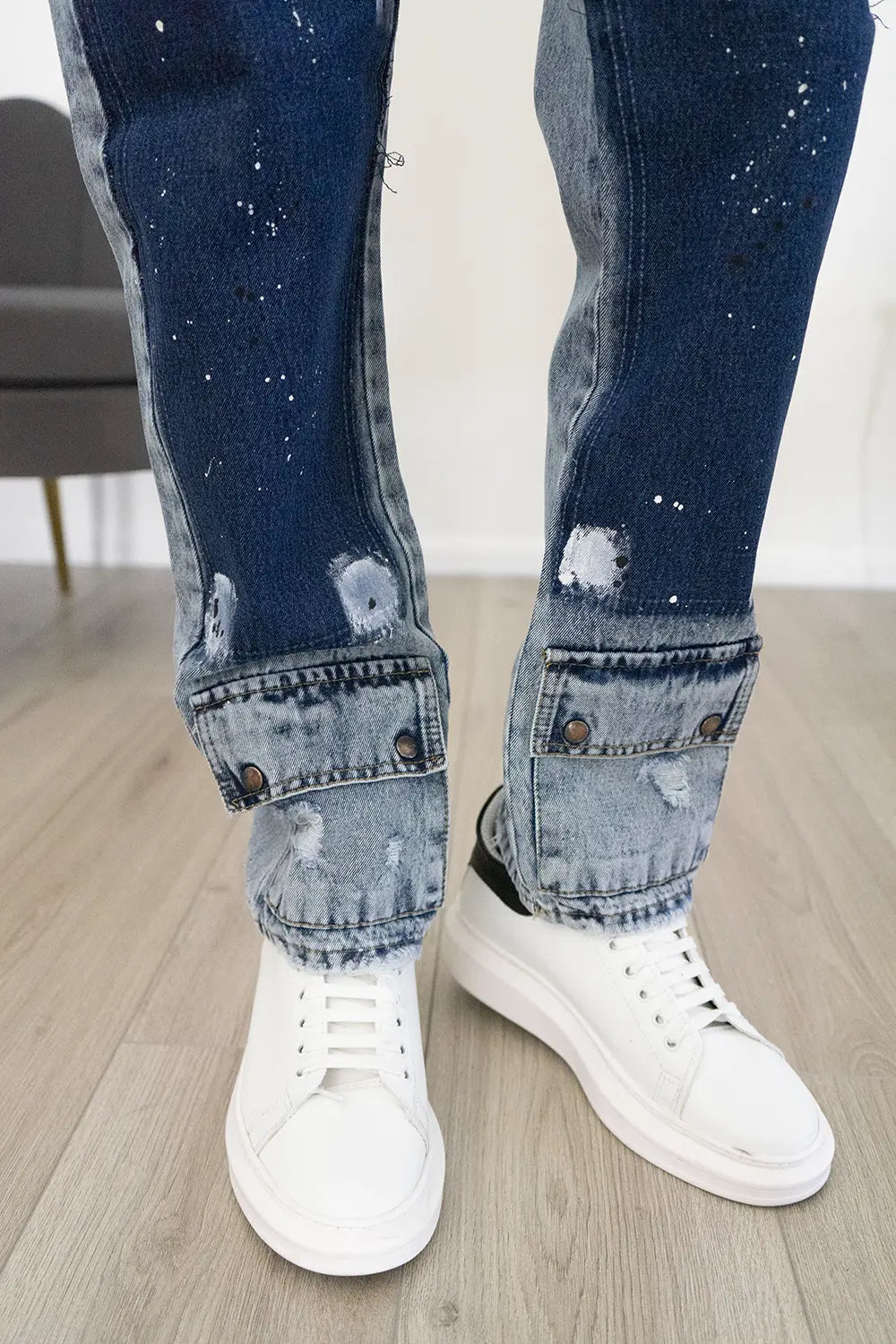 Jeans Con Sfumature e Tasche alle caviglie Art. Js484