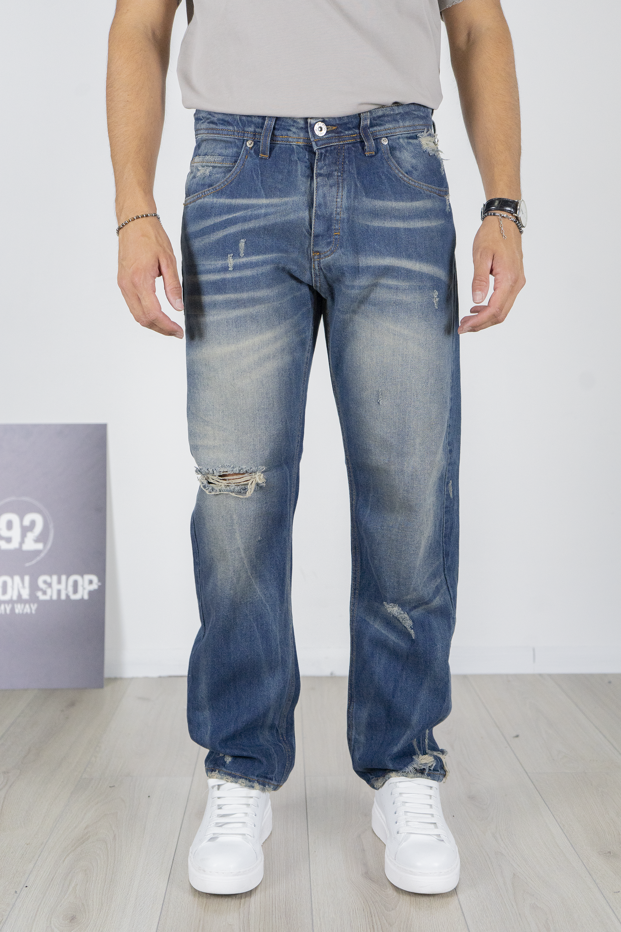 Jeans Uomo Blu Sabbiato con Strappi Art. Js550