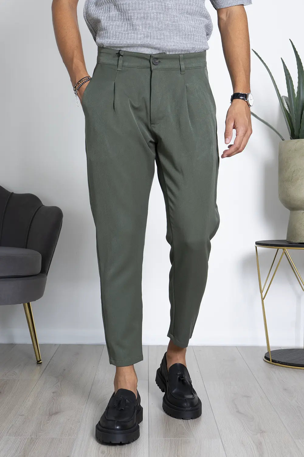 Pantalone Casual Bottone centrale Art. PT198