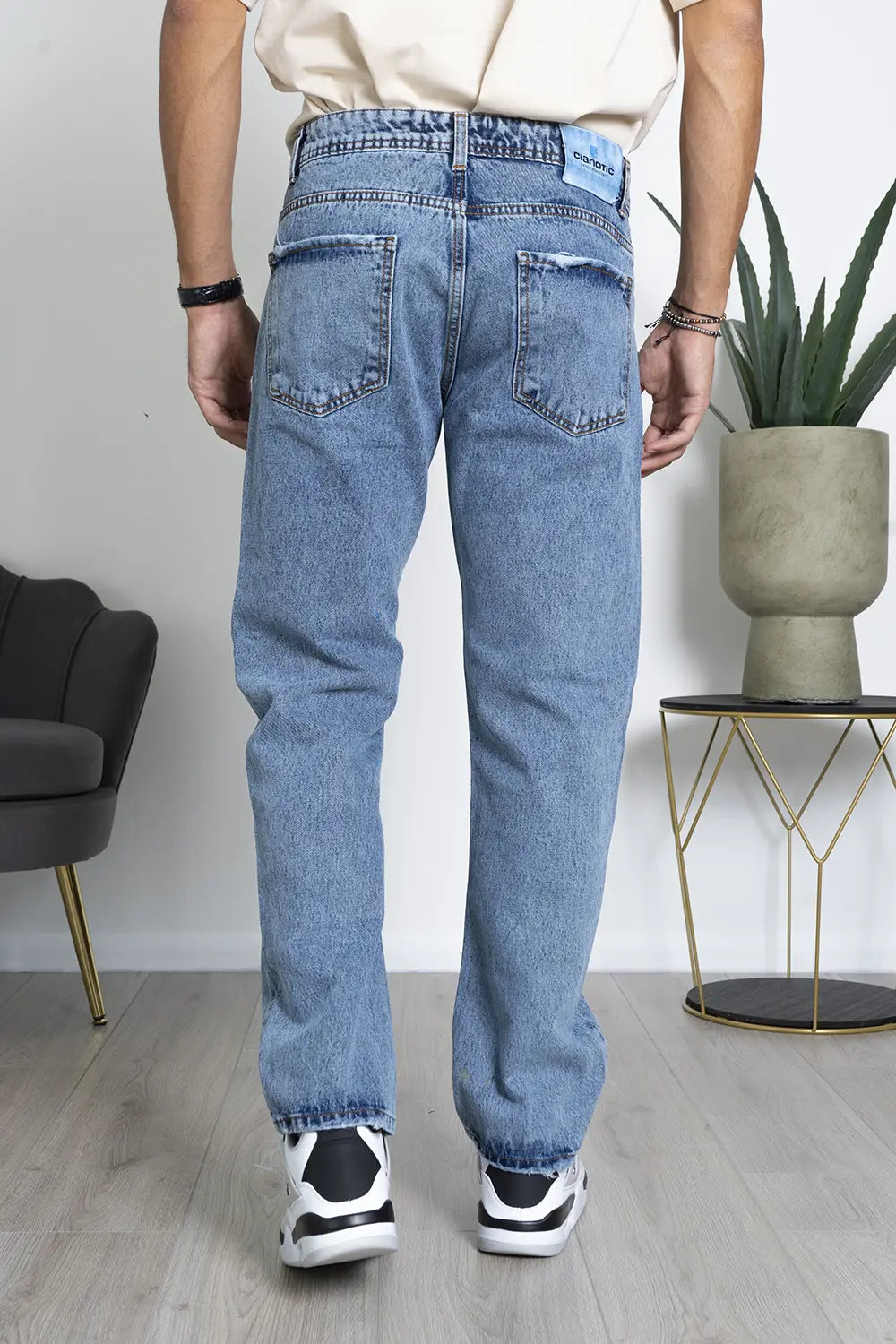 Jeans Basic sabbiato Straight Fit Art. Js471