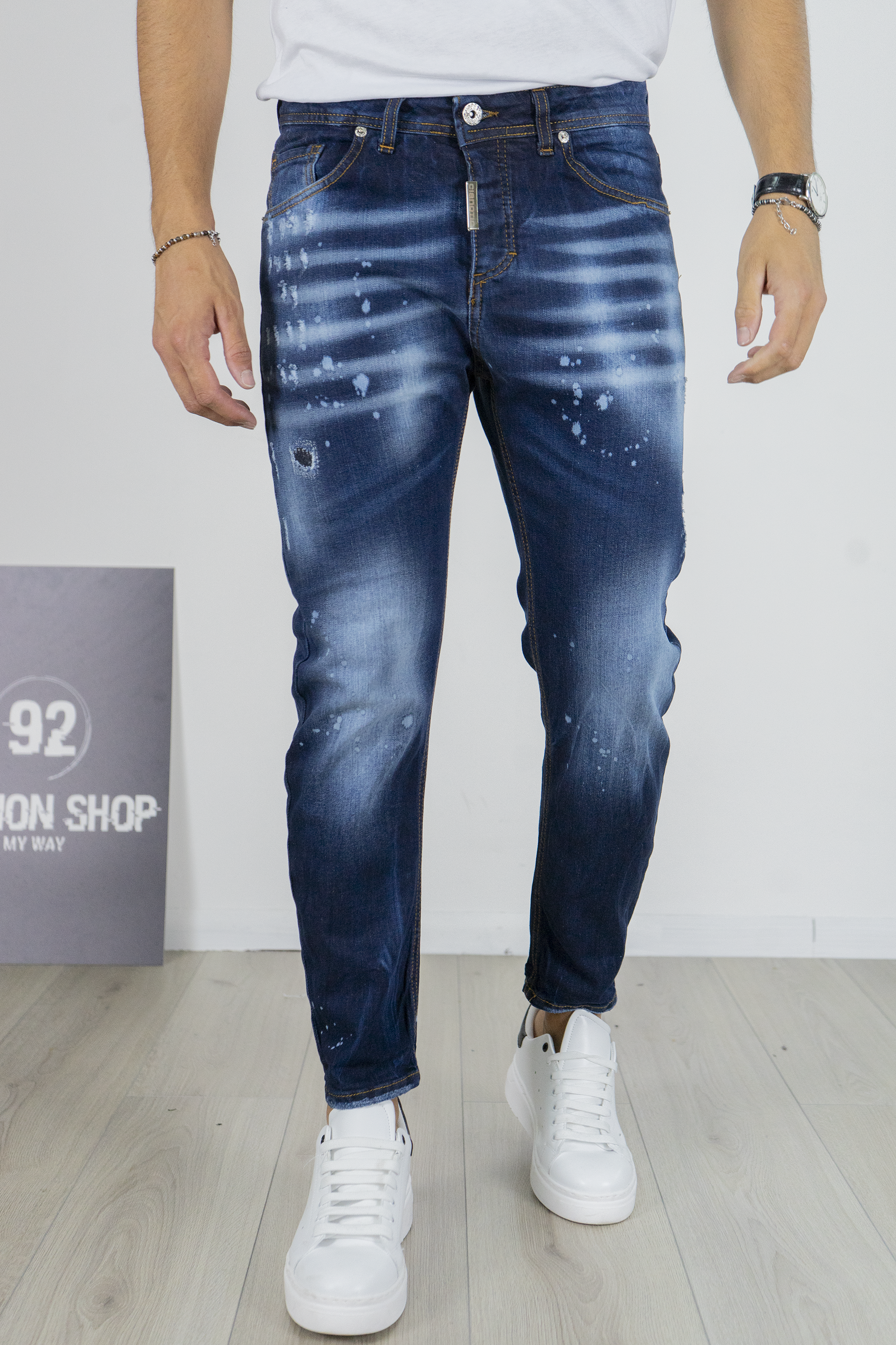 Jeans Uomo Slim Fit Blu Effetto Used con Dettagli Vernice Art. Js548