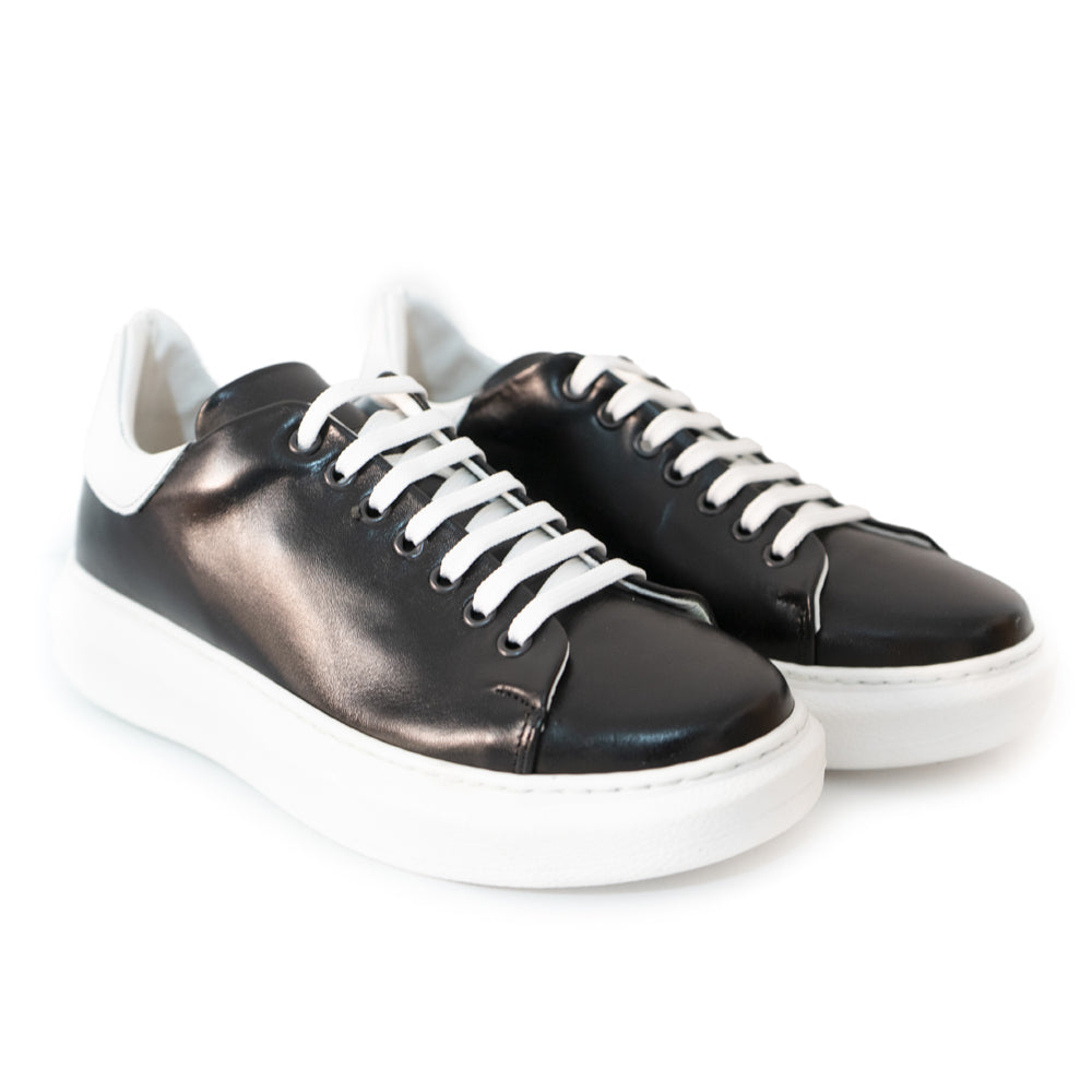 Sneakers Uomo Nera Punta Rotonda Retro Bianco Art. SC52