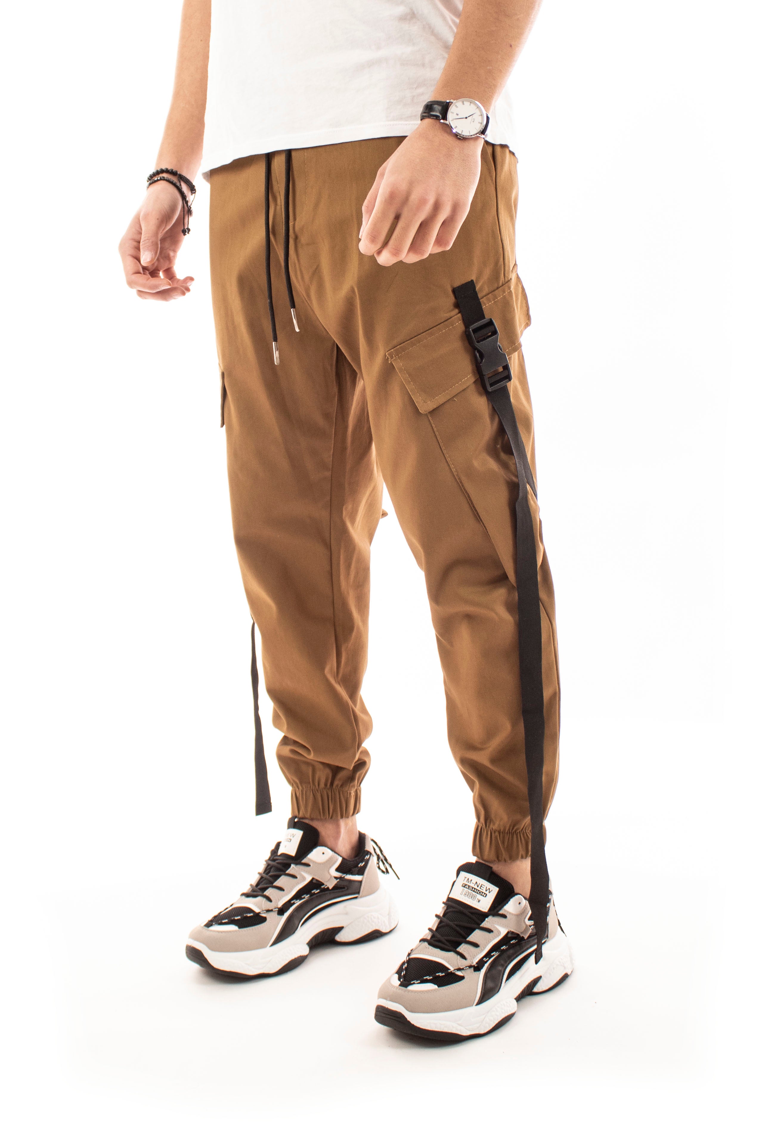 Pantalone Mandorla Pantatuta Cargo Con Bretelle Tasca America E Tasconi Art. Pt53