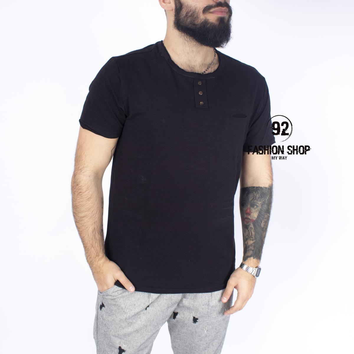 T-Shirt Uomo Basic Tinta Unita Con Bottoni e Taschino Art. Ts20